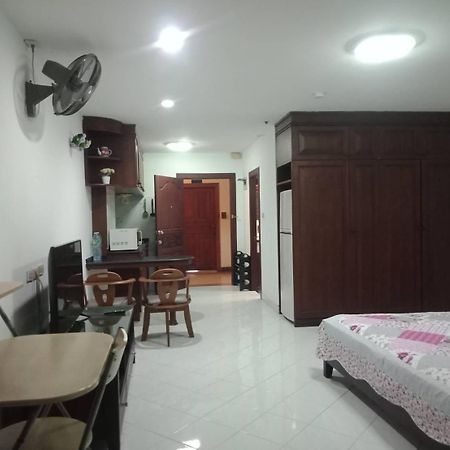 View Talay 2 Suite Apartments Jomtien Beach Exterior foto